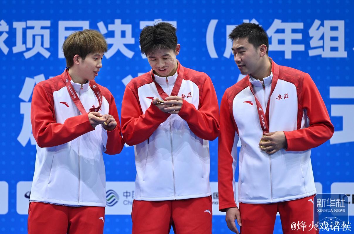 安徽搭档刘阳与刘毅勇夺全运会羽毛球男子双打冠军